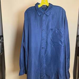 VTG Silk Club Blue Button Down